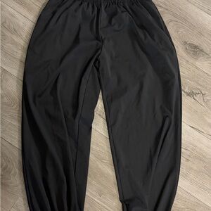 Black Women’s Joggers - Rouched waistband, pockets, like new condition!